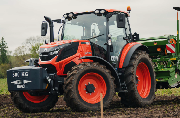 Ciągnik Kioti HX1402 ATC